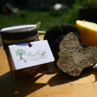 černý lanýž purée zabalené.jpg